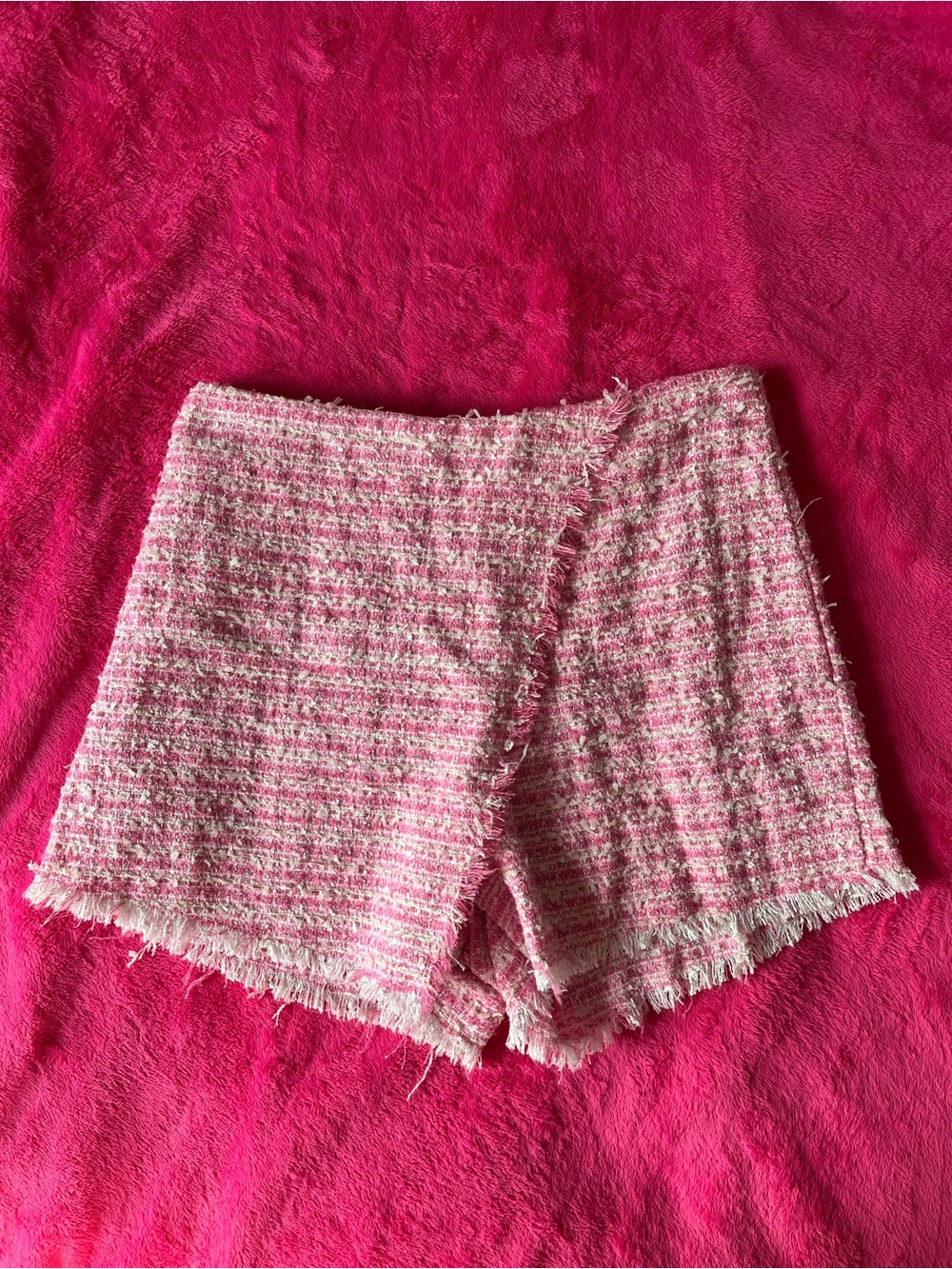 Pink Lily Pink & White Tweed High-Waist Frayed Skort